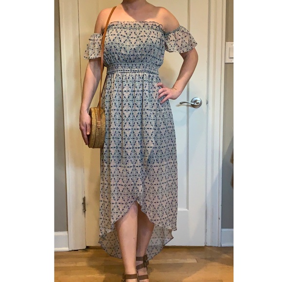 Beautiful Patterned Maxi - Picture 2 of 3